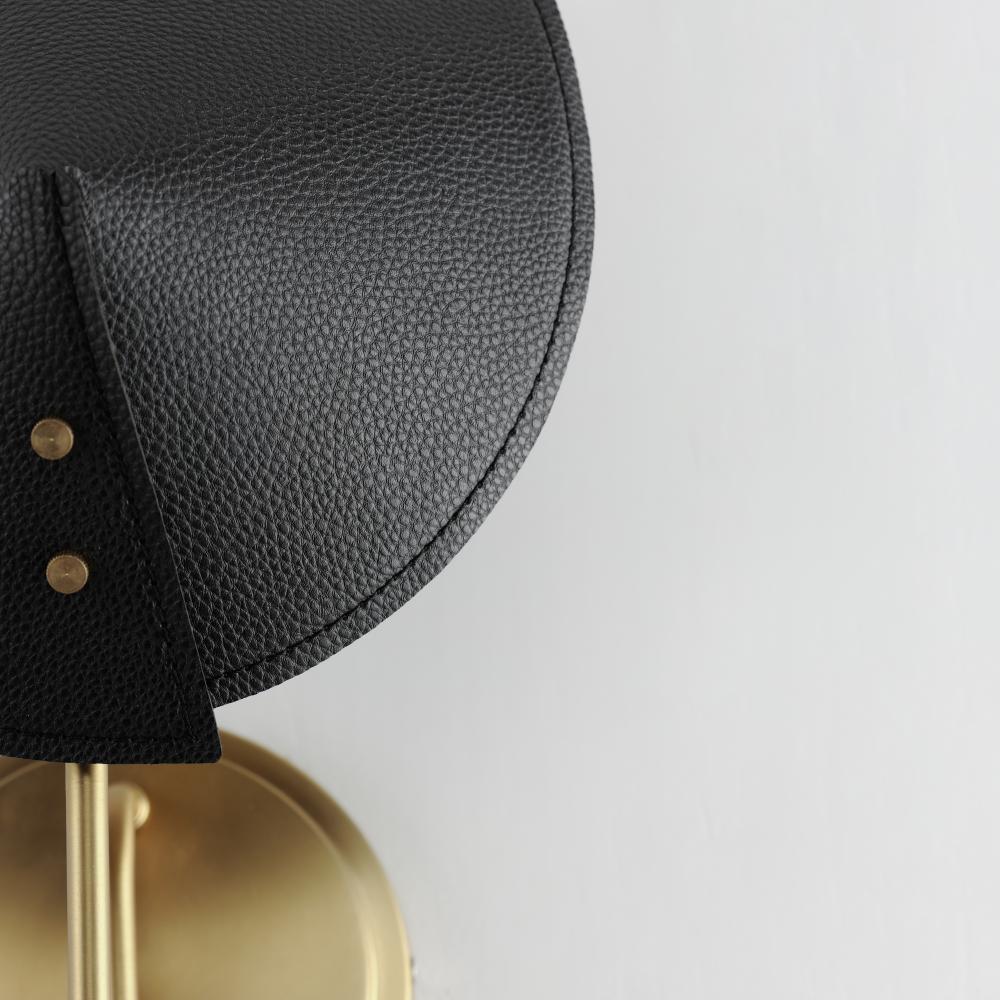 Studio M CAVALIER SM81800NAB Sconce Traditional - Natural Aged Brass