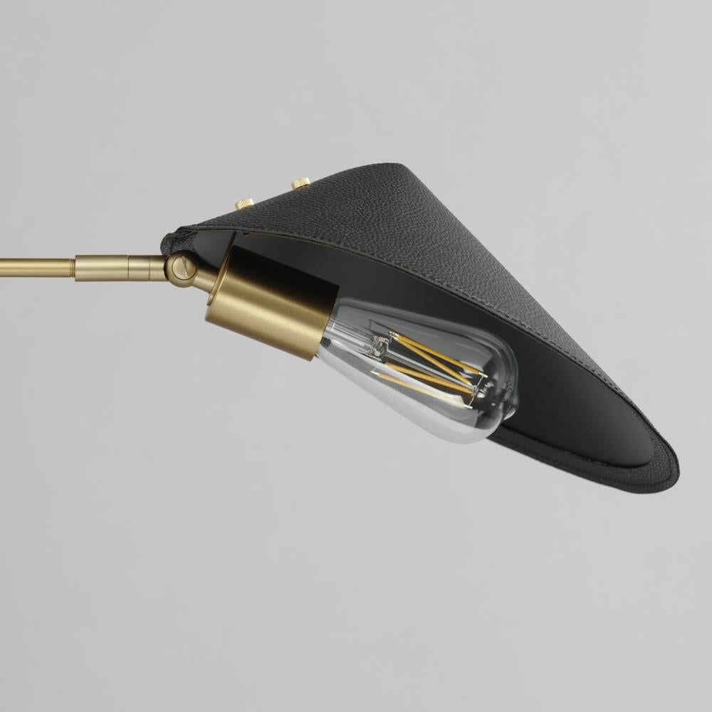 Studio M CAVALIER SM81802NAB Pendant Traditional - Natural Aged Brass