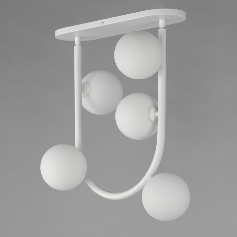 Studio M Lighting Shop by FixtureFarm